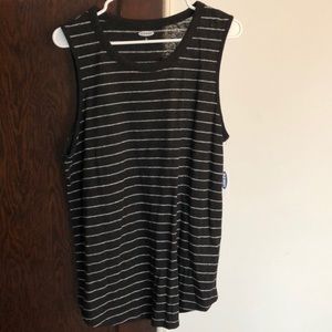 Old navy linen blend tank. NWT. Size Large Tall.